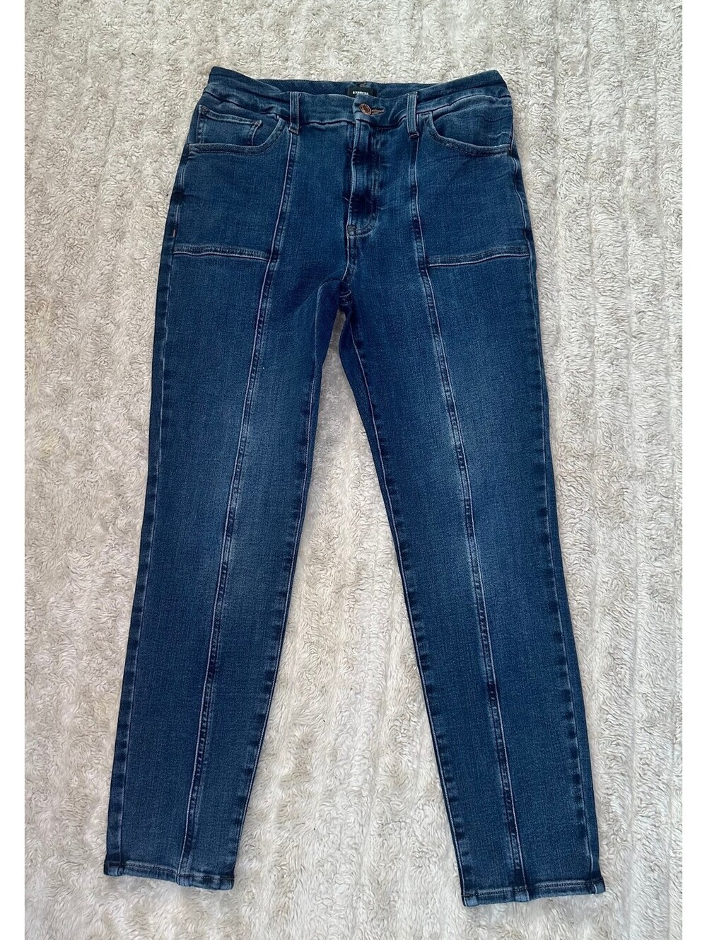Express Skinny Ultra Hyper Stretch medium wash Size Med Short 6/8/10 utility